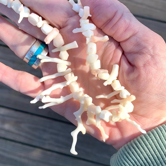 Jewelry - Vintage Estate Genuine Angel Skin Coral necklace